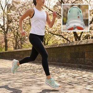 On Cloudsurfer Women's‎ Running Shoes Size 6 Creek Mint Green CloudTec Phase 3